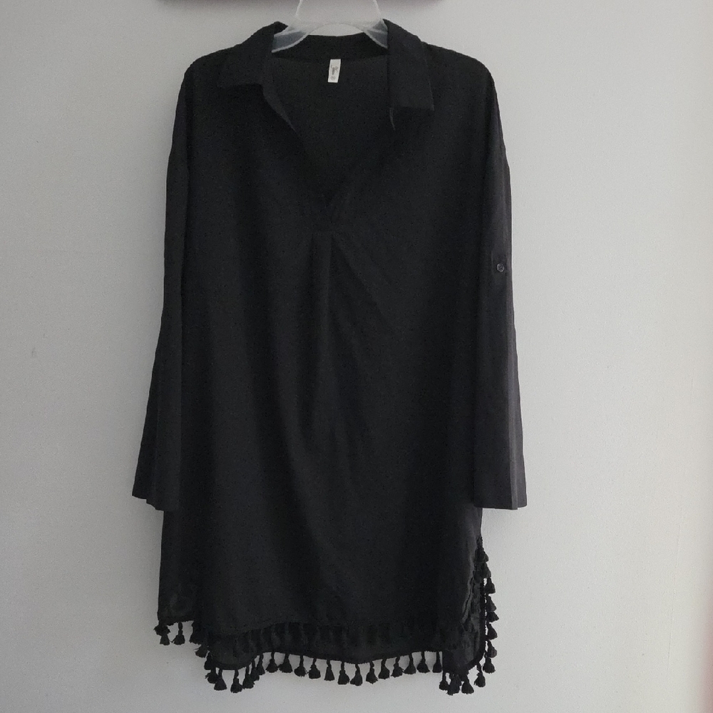 Black Tassel Hem Tunic Top